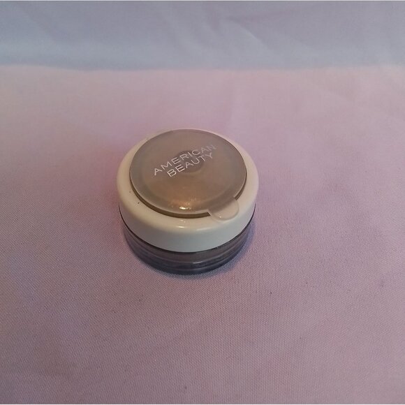American Beauty Perfect Mineral Loose Powder Eyeshadow 05 Golden Sage 0.09 Oz - Picture 1 of 2